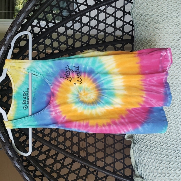 ✌ Stay Weird tie dye tank - Picture 2 of 7